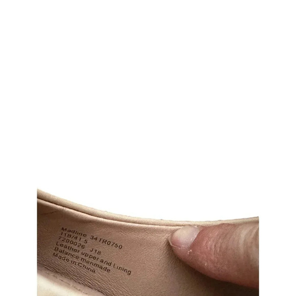 Taryn Rose Women's Beige Leather Slip On Pointed Toe Platform Heel Size US 11B - Picture 4 of 4